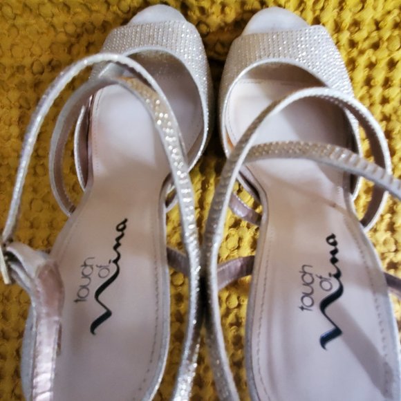 Champagne Platform Sandal - Picture 4 of 6